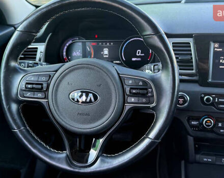 Киа Niro, объемом двигателя 0 л и пробегом 150 тыс. км за 19500 $, фото 15 на Automoto.ua