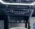 Кіа Niro, об'ємом двигуна 0 л та пробігом 158 тис. км за 19950 $, фото 11 на Automoto.ua