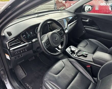 Киа Niro, объемом двигателя 0 л и пробегом 112 тыс. км за 23400 $, фото 21 на Automoto.ua