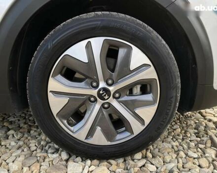 Киа Niro, объемом двигателя 0 л и пробегом 81 тыс. км за 21950 $, фото 18 на Automoto.ua