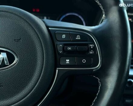 Кіа Niro, об'ємом двигуна 0 л та пробігом 62 тис. км за 23400 $, фото 7 на Automoto.ua