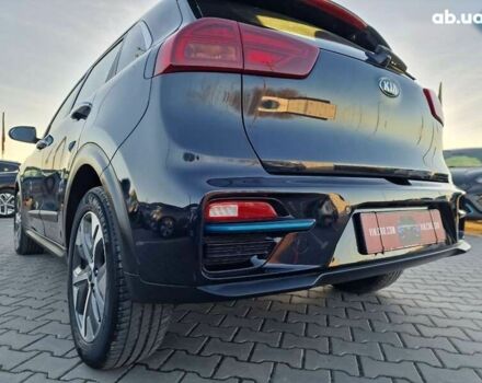 Кіа Niro, об'ємом двигуна 0 л та пробігом 118 тис. км за 17900 $, фото 14 на Automoto.ua