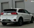 Киа Niro, объемом двигателя 0 л и пробегом 136 тыс. км за 18390 $, фото 7 на Automoto.ua