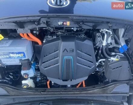 Кіа Niro, об'ємом двигуна 0 л та пробігом 93 тис. км за 18950 $, фото 44 на Automoto.ua