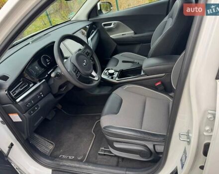 Киа Niro, объемом двигателя 0 л и пробегом 15 тыс. км за 22900 $, фото 8 на Automoto.ua