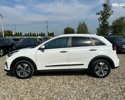 Киа Niro, объемом двигателя 0 л и пробегом 129 тыс. км за 19900 $, фото 24 на Automoto.ua