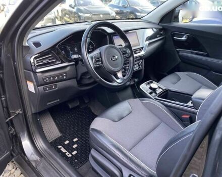 Киа Niro, объемом двигателя 0 л и пробегом 101 тыс. км за 20300 $, фото 3 на Automoto.ua