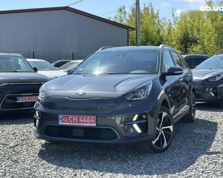 Киа Niro, объемом двигателя 0 л и пробегом 136 тыс. км за 19999 $, фото 4 на Automoto.ua