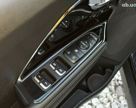 Киа Niro, объемом двигателя 0 л и пробегом 112 тыс. км за 19999 $, фото 16 на Automoto.ua