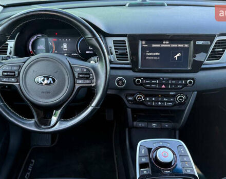 Киа Niro, объемом двигателя 0 л и пробегом 150 тыс. км за 19500 $, фото 12 на Automoto.ua