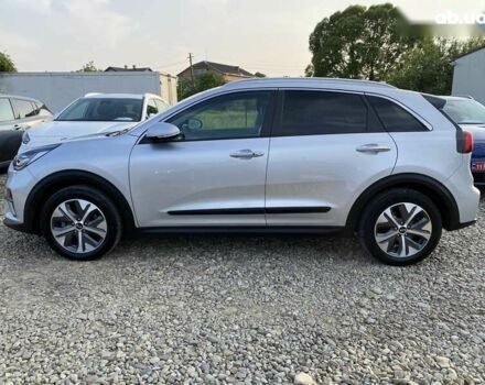Кіа Niro, об'ємом двигуна 0 л та пробігом 123 тис. км за 20700 $, фото 13 на Automoto.ua