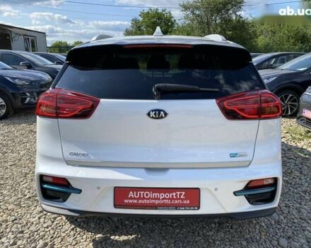 Киа Niro, объемом двигателя 0 л и пробегом 112 тыс. км за 22900 $, фото 15 на Automoto.ua