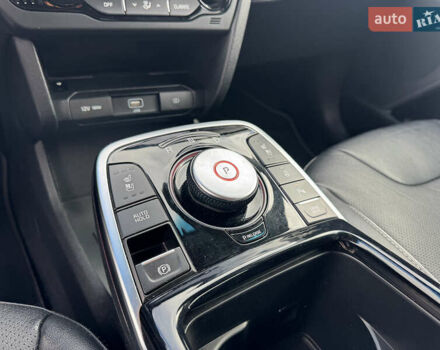 Кіа Niro, об'ємом двигуна 0 л та пробігом 164 тис. км за 18900 $, фото 63 на Automoto.ua