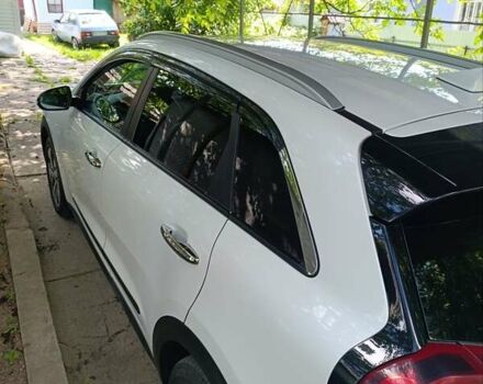 Киа Niro, объемом двигателя 0 л и пробегом 108 тыс. км за 20900 $, фото 7 на Automoto.ua
