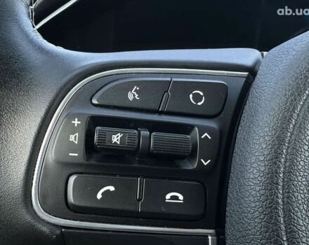 Киа Niro, объемом двигателя 0 л и пробегом 76 тыс. км за 21700 $, фото 24 на Automoto.ua