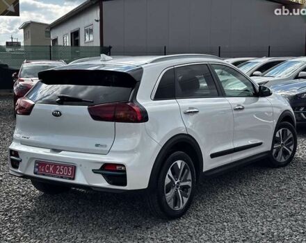 Кіа Niro, об'ємом двигуна 0 л та пробігом 95 тис. км за 20450 $, фото 12 на Automoto.ua