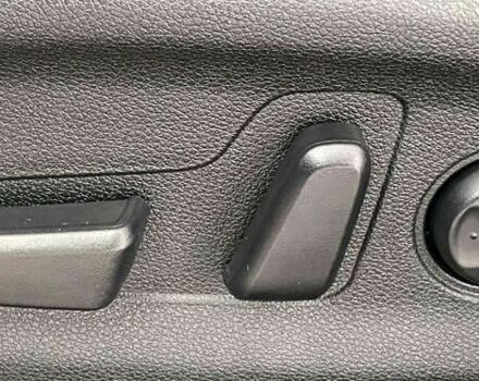 Киа Niro, объемом двигателя 0 л и пробегом 70 тыс. км за 22350 $, фото 8 на Automoto.ua