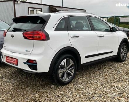 Кіа Niro, об'ємом двигуна 0 л та пробігом 96 тис. км за 19950 $, фото 23 на Automoto.ua