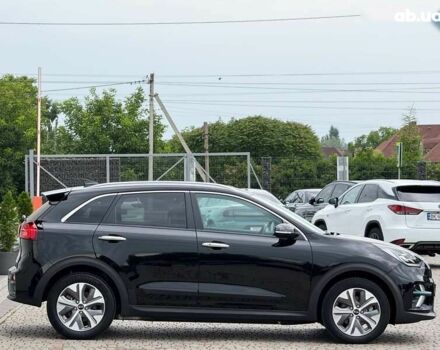 Киа Niro, объемом двигателя 0 л и пробегом 50 тыс. км за 23499 $, фото 2 на Automoto.ua