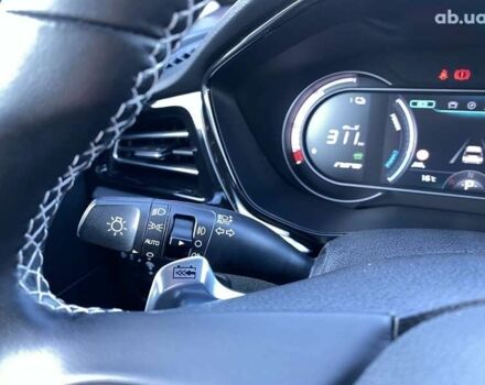 Кіа Niro, об'ємом двигуна 0 л та пробігом 93 тис. км за 22700 $, фото 29 на Automoto.ua