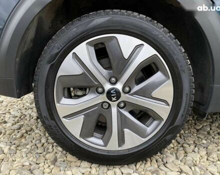 Кіа Niro, об'ємом двигуна 0 л та пробігом 106 тис. км за 20300 $, фото 21 на Automoto.ua