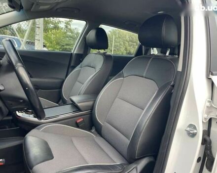 Киа Niro, объемом двигателя 0 л и пробегом 153 тыс. км за 17600 $, фото 18 на Automoto.ua