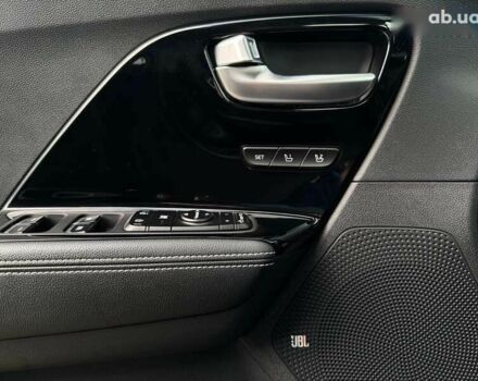 Киа Niro, объемом двигателя 0 л и пробегом 69 тыс. км за 23200 $, фото 2 на Automoto.ua