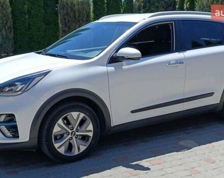Киа Niro, объемом двигателя 0 л и пробегом 108 тыс. км за 20900 $, фото 13 на Automoto.ua