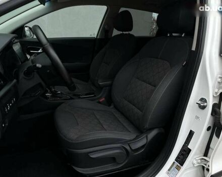 Киа Niro, объемом двигателя 0 л и пробегом 136 тыс. км за 18390 $, фото 10 на Automoto.ua