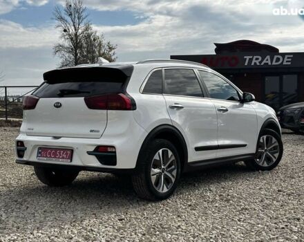 Киа Niro, объемом двигателя 0 л и пробегом 141 тыс. км за 19300 $, фото 12 на Automoto.ua