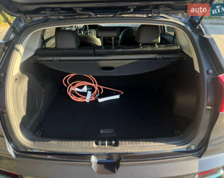 Кіа Niro, об'ємом двигуна 0 л та пробігом 155 тис. км за 19000 $, фото 9 на Automoto.ua