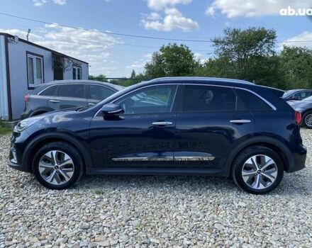 Киа Niro, объемом двигателя 0 л и пробегом 75 тыс. км за 23900 $, фото 10 на Automoto.ua