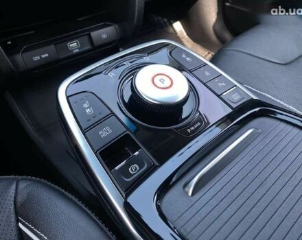 Кіа Niro, об'ємом двигуна 0 л та пробігом 69 тис. км за 22200 $, фото 10 на Automoto.ua