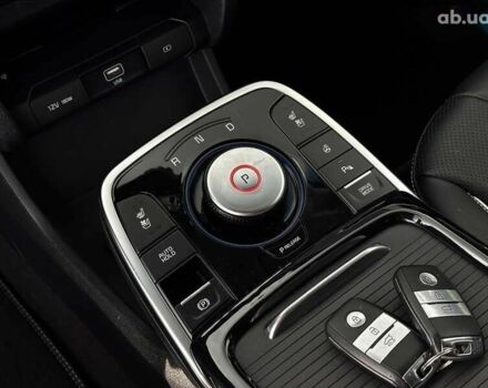 Кіа Niro, об'ємом двигуна 0 л та пробігом 95 тис. км за 20450 $, фото 20 на Automoto.ua