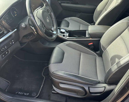 Киа Niro, объемом двигателя 0 л и пробегом 56 тыс. км за 21950 $, фото 11 на Automoto.ua