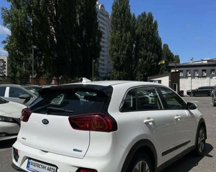 Киа Niro, объемом двигателя 0 л и пробегом 70 тыс. км за 20999 $, фото 5 на Automoto.ua