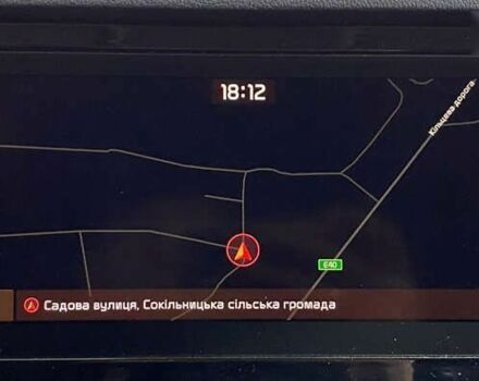 Кіа Niro, об'ємом двигуна 0 л та пробігом 100 тис. км за 20950 $, фото 27 на Automoto.ua