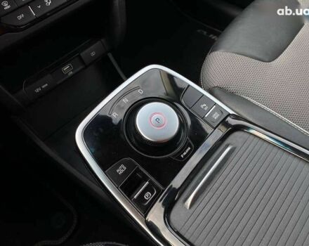 Кіа Niro, об'ємом двигуна 0 л та пробігом 82 тис. км за 18900 $, фото 17 на Automoto.ua