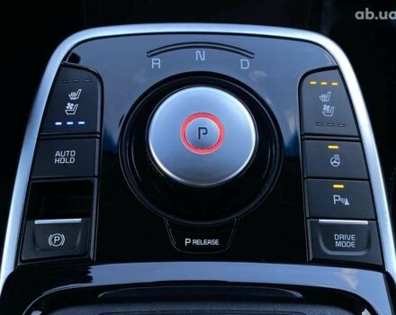 Киа Niro, объемом двигателя 0 л и пробегом 82 тыс. км за 22200 $, фото 7 на Automoto.ua