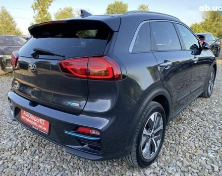 Киа Niro, объемом двигателя 0 л и пробегом 88 тыс. км за 21500 $, фото 15 на Automoto.ua