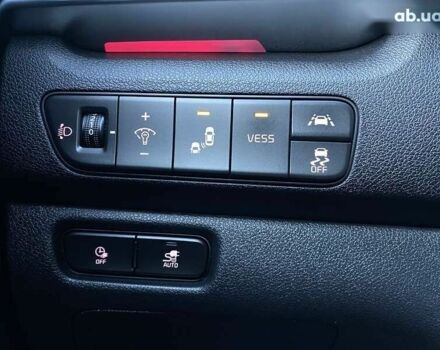 Кіа Niro, об'ємом двигуна 0 л та пробігом 93 тис. км за 22700 $, фото 5 на Automoto.ua