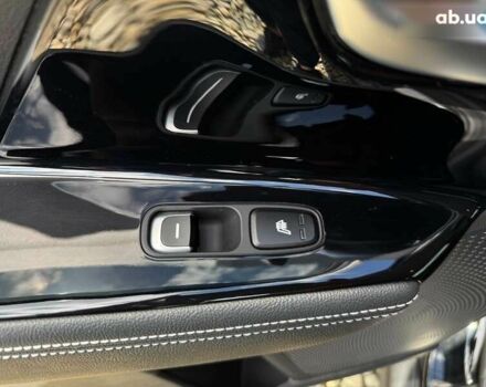 Киа Niro, объемом двигателя 0 л и пробегом 69 тыс. км за 22200 $, фото 5 на Automoto.ua