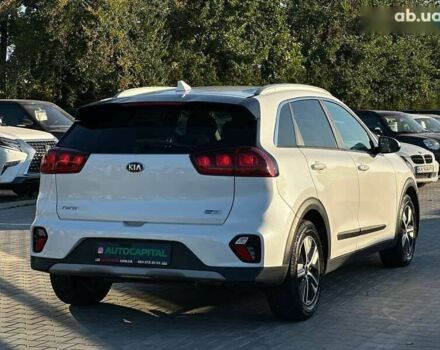 Киа Niro, объемом двигателя 0 л и пробегом 136 тыс. км за 17990 $, фото 9 на Automoto.ua