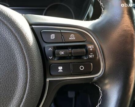 Киа Niro, объемом двигателя 0 л и пробегом 115 тыс. км за 21300 $, фото 3 на Automoto.ua