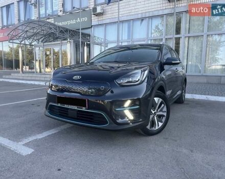 Кіа Niro, об'ємом двигуна 0 л та пробігом 93 тис. км за 18950 $, фото 6 на Automoto.ua