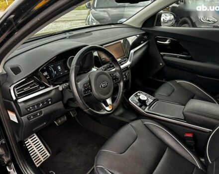 Киа Niro, объемом двигателя 0 л и пробегом 45 тыс. км за 22850 $, фото 24 на Automoto.ua