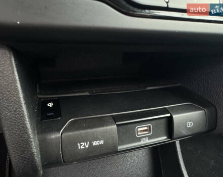 Кіа Niro, об'ємом двигуна 0 л та пробігом 164 тис. км за 18900 $, фото 65 на Automoto.ua