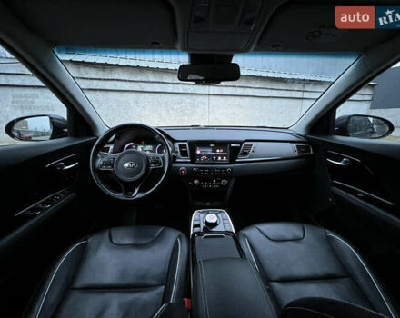 Киа Niro, объемом двигателя 0 л и пробегом 154 тыс. км за 19299 $, фото 14 на Automoto.ua