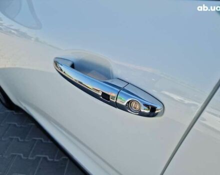 Кіа Niro, об'ємом двигуна 0 л та пробігом 130 тис. км за 18200 $, фото 16 на Automoto.ua