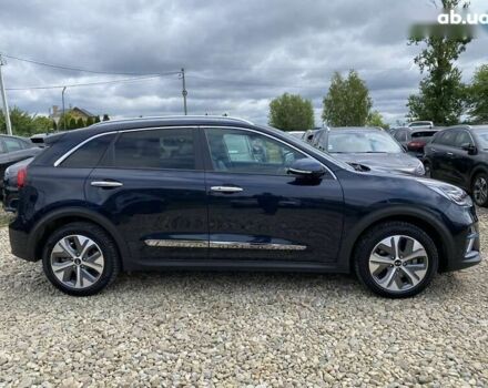 Киа Niro, объемом двигателя 0 л и пробегом 106 тыс. км за 20300 $, фото 17 на Automoto.ua